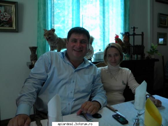 APIMONDIA 2009 Franta - Dupa vizita la stupina am fost invitati de - INTALNIRI