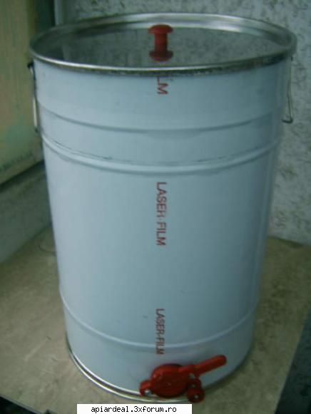 Bidon (maturator) pentru miere - Vind bidon (maturator) pentru miere din inox - VANZARI