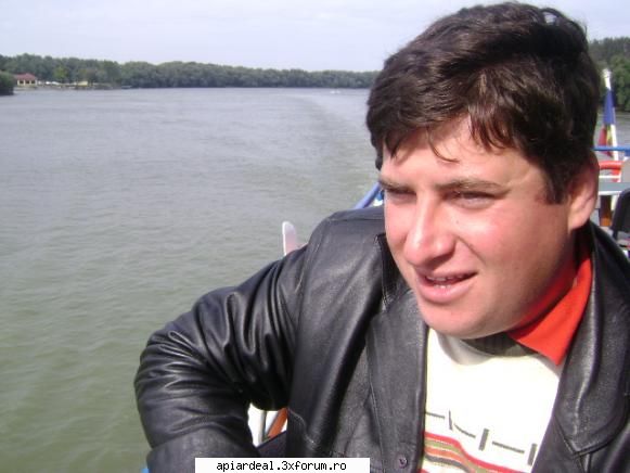 Gavrila Florescu Dragos - O poza care imi aduce aminte de Tulcea 2008 unde - ACESTIA SUNTEM NOI