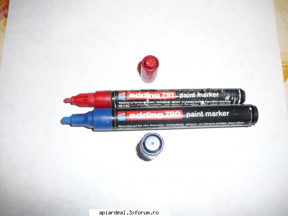 Marcarea Reginelor - Ce am prezentat eu este un Paint Marker(cu vopsea - REGINE