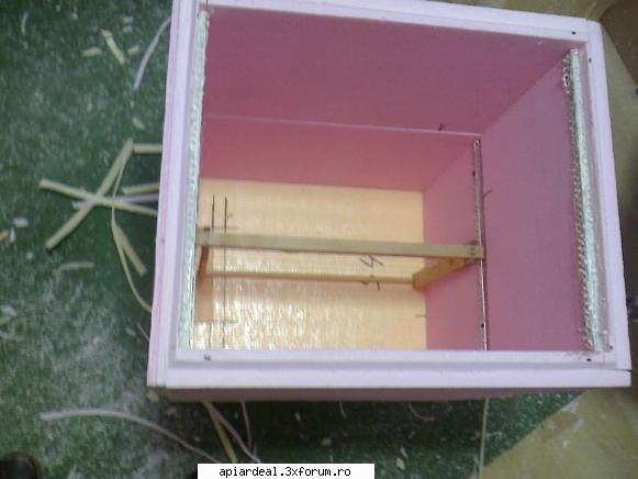 Model de stup - Vedere din interior. :) - SCHITE STUPI