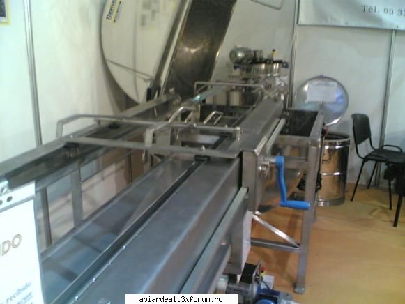 Sala de extractie. - pret 34000 E + IVA - PRODUSELE STUPULUI