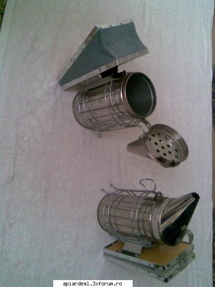 Scule si utilaje apicole APISAN s.r.l. - Scuzati ca nu am putut raspunde dar in ac easta - VANZARI