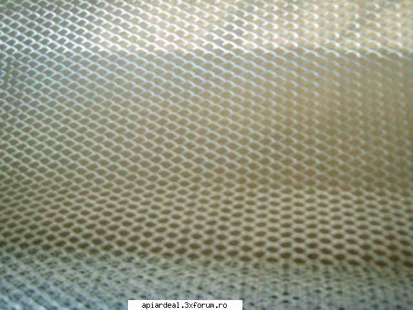 Scule si utilaje apicole APISAN s.r.l. - Da am adus de curind plasa de aluminiu expandata - VANZARI