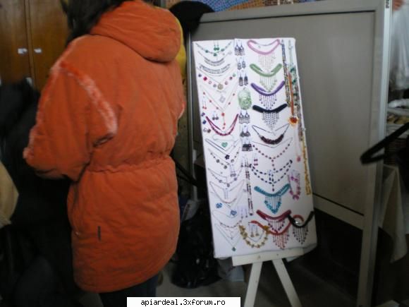 TARGUL MIERII--Campina 2010 - Bijuterii din margele - INTALNIRI