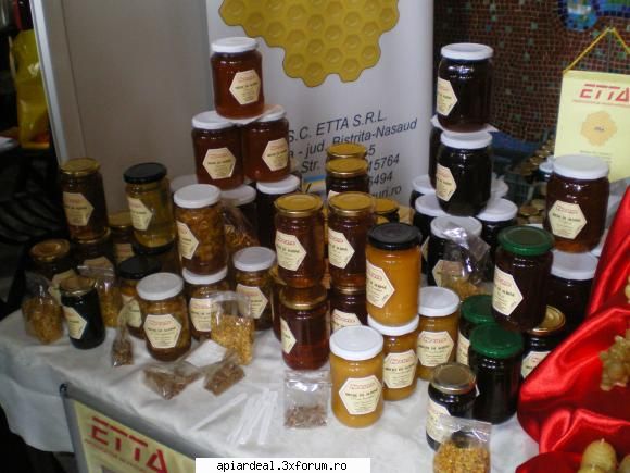 TARGUL MIERII--Campina 2010 - Bijuterii dulci pe toate gusturile - INTALNIRI