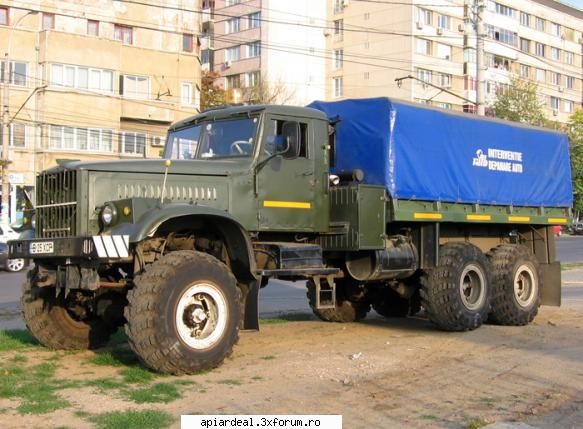 Transportoare de stupi. - camionul se merita de asta e de armata iar daca - POZE SI VIDEO