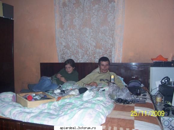 buna - astai tot ce am poze dar cine vrea ca am vazut ca - AICI PUTETI POSTA ORICE...